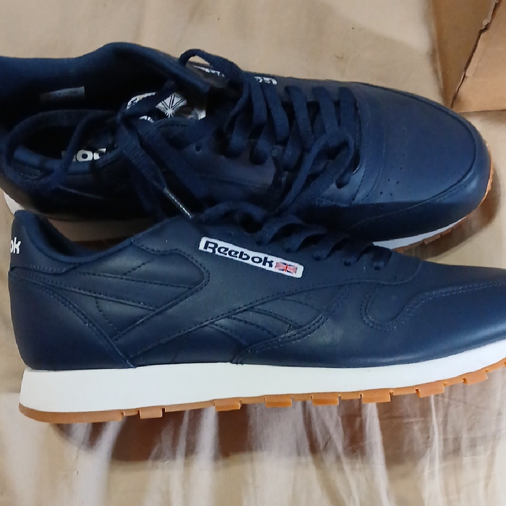 Reebok Men's Navy Sneakers